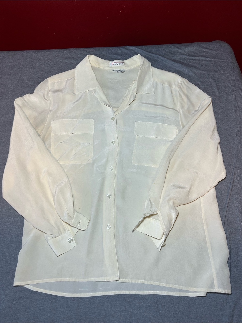 Talbots Ivory 100% Silk Long-Sleeve Button Down Shirt